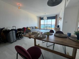 Beautiful Sea View Close to Kikar - 2