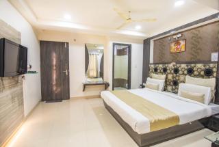 Hotel M R Homes - Bhopal - 2