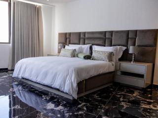Pent Lucius - 3 bedroom Penthouse - Pretoria - 1