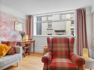 Pass the Keys Bright Town-Centre Flat with Outdoor Area - Ulverston - 8