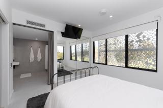 Mangini Apartments - Unit 3 - Perth - 2