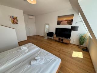 OrestaLiving - Penthouse in 2nd District with View - Wien - 9