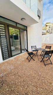 Comfortable House in Trou-aux-Biches with Terrace - 3