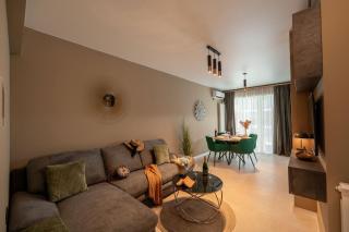 Topaz Apartment 96 in Odyssey Spa&Pool-parking - Mamaia - 6