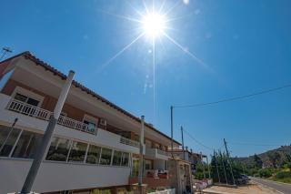 Fenix Apartments - Mola Kalyva - 2