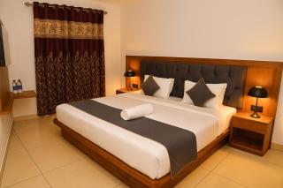 Hotel Elegance, Katra - Katra - 8