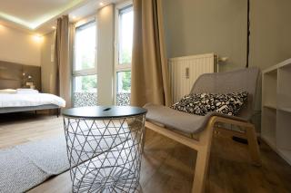EasyStay Studio with Queen-Size Bed, Self Check-in - Vienne - 2