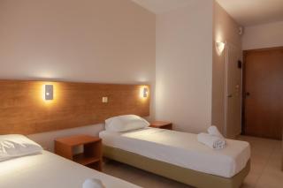 Fenix Apartments - Mola Kalyva - 9