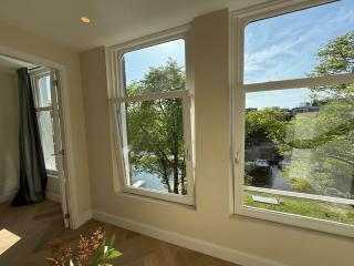 Charming Jordaan Apartment, Canal Views - Amsterdam - 9