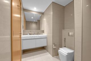 Luxury 2BR Downtown Burj View, Heart of Downtown - 1