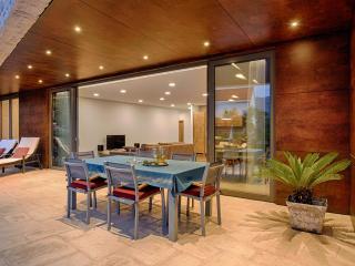 Frontline Korcula Villa A Stones Throw To The Beach Villa Korcula Bay View - 8