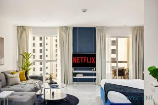 HUGE Stylish Beachfront Studio JBR Walk Murjan 2 - 0