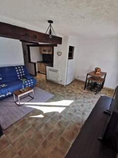 Studio de charme sur Gréolieres Village - Gréolières - 4