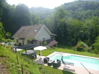 La Douce Parenthèse - T2 avec piscine et jardin privatif du 3 Août au 24 Août - À 4 min d'Uriage et 15 min de Grenoble - - 0