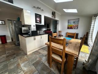 Park Road Retreat - free parking and pets welcome - Faringdon - 1