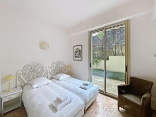 3-bedroom apartment on La Croisette with garden - 8