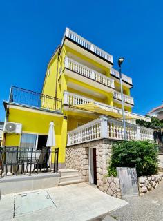 Villa Katja - Apartment Red - Crikvenica - 0