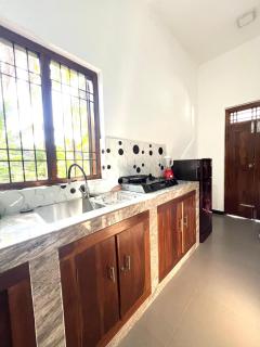 Domestic Villa - Arugam Bay - 4