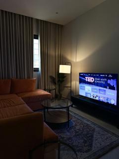 LP125 Livedin Luxury 1BR Apartment Al Yarmouk - Riad - 0