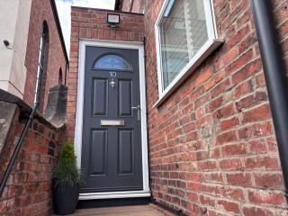 Central, dog friendly, private courtyard - Edwinstowe - 7
