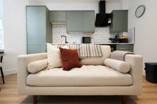 Modern & Cosy 2-Bed Flat Near Cardiff City Centre - Cardiff - 7