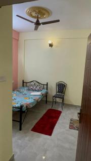 Cozy Prime Private Service Apartment in Bangalore - Bangalore - 8