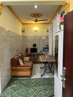 Cozy Prime Private Service Apartment in Bangalore - Bangalore - 4