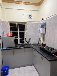 Cozy Prime Private Service Apartment in Bangalore - 2