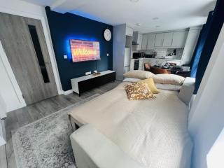 FT1 Brick Lane Apartment - 7