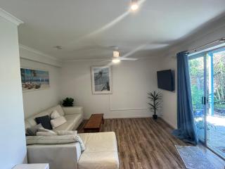 Bruns Beach Garden Apartment - Central, Comfortable & Close to the beach - Brunswick Heads - 9