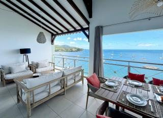 Le Grand Bleu T5 Haut standing, vue mer et pieds dans l'eau - 1