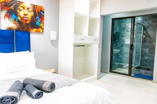 GlowtiAirbnb - Centurion - 8