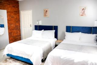 GlowtiAirbnb - Centurion - 4