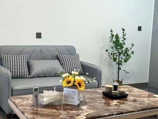 Yunqi Canghai Yunyin Secret Realm Jianbai Art Designer Travel and Vacation Beautiful Homestay Erhai Store - 1