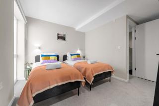 Skyline Apartment in Manchester - Manchester - 2