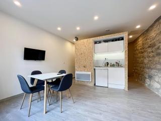 Appartement Meublé 39 - Burzet - 0