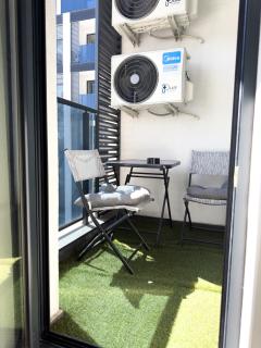 Modern 1BR Apartment with free Parking and free Gym Pass - Plovdiv - 6