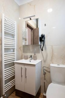 Alex Apartments - 1