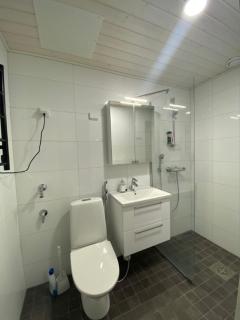 Kotimaailma Apartments - Majatalo Kotkassa 2 hlö - Kotka - 5