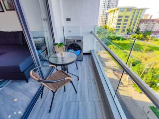 spacious elegant apartment with swimming pool, private parking space, child play area and unbeatable city views - 5