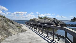 Apartment in Hoviksnas, 300 m from the sea with a view of the Tjorn Bridge - Höviksnäs - 8