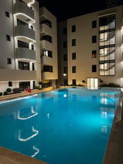 Spectra Apartments - Bar - 6