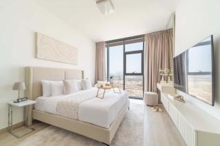 Frank Porter - Bloom Tower C - 9