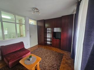 Apartment in Quiet Neighborhood - Novi Sad - 2
