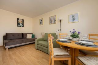 Cozy Studio Anielewicza Warsaw Wola by Noclegi Renters - Varsovia - 9
