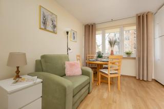 Cozy Studio Anielewicza Warsaw Wola by Noclegi Renters - Varsovia - 6