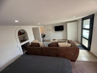 Appartement cosy avec terrasse jardin - - 6