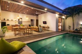LaBumbak 01 - 2BR Villa Escape in Umalas with Private Pool - Canggu - 9