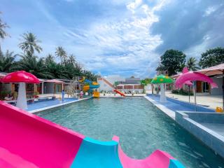 relaxhouse&poolvilla - - 2