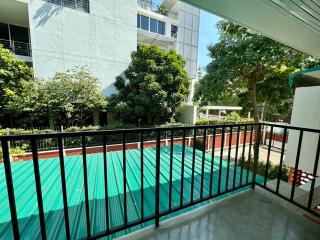 I LOVE BANGKOK - Thai Style Room near Skytrain Asok, T21, and EM District Malls - 4
